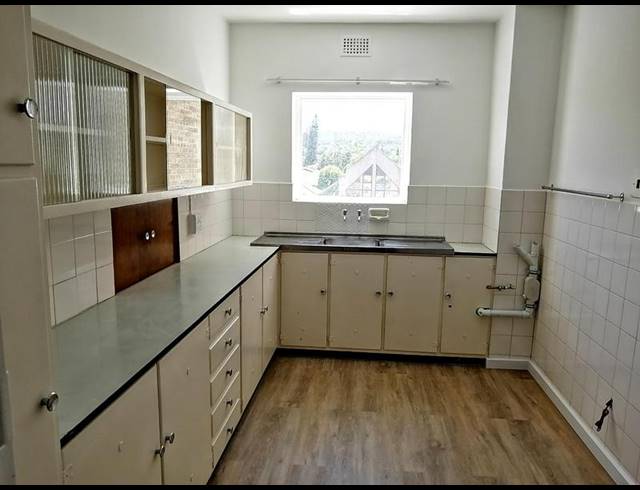 3 BEDROOM APARTMENT FOR SALE IN BOSTON